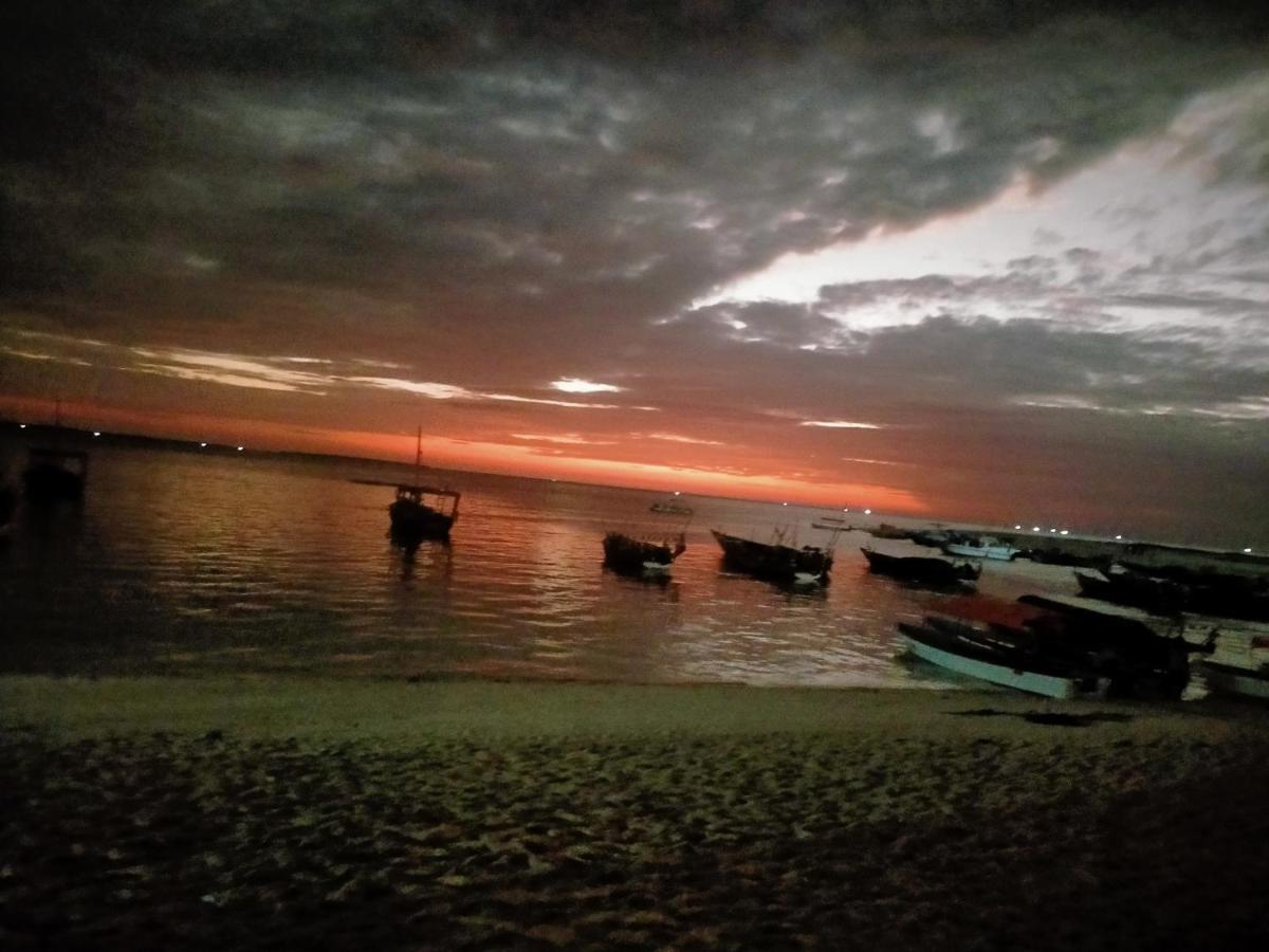 Mano Kendwa Beach Buitenkant foto